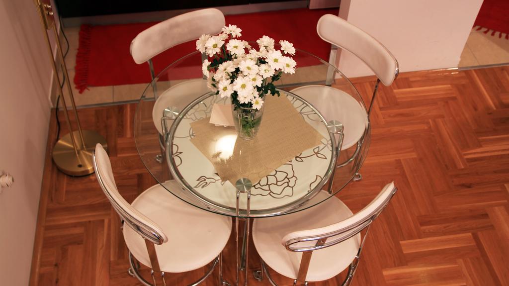 Linden Flower Apartment Subotica Extérieur photo